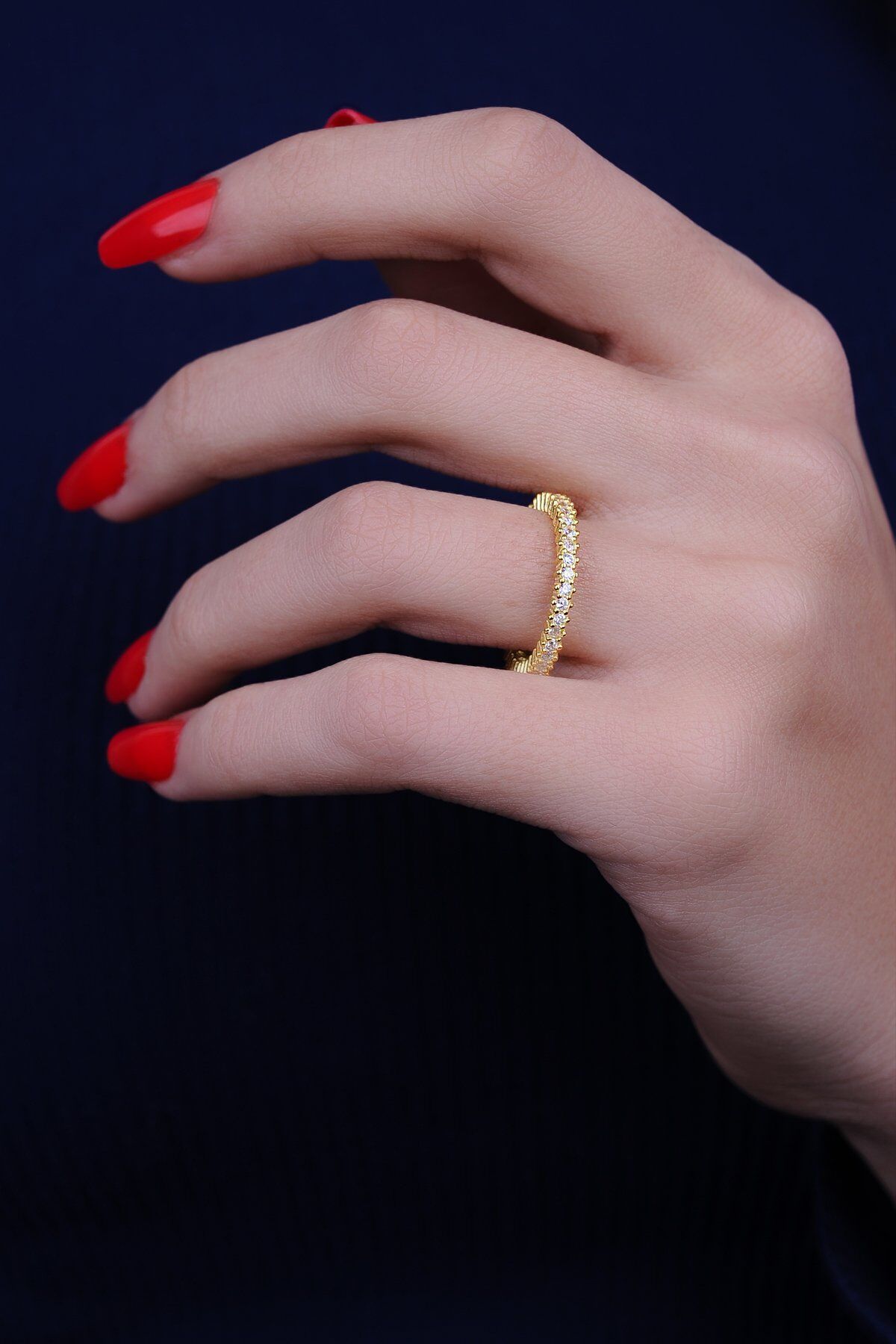 ENCİLİ SİLVER 925 Ayar Gümüş Gold Renk Tek Sıra Tam Tur Model Kadın Yüzük