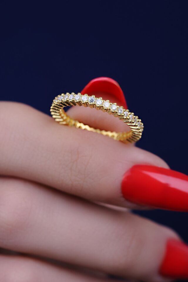 ENCİLİ SİLVER 925 Ayar Gümüş Gold Renk Tek Sıra Tam Tur Model Kadın Yüzük