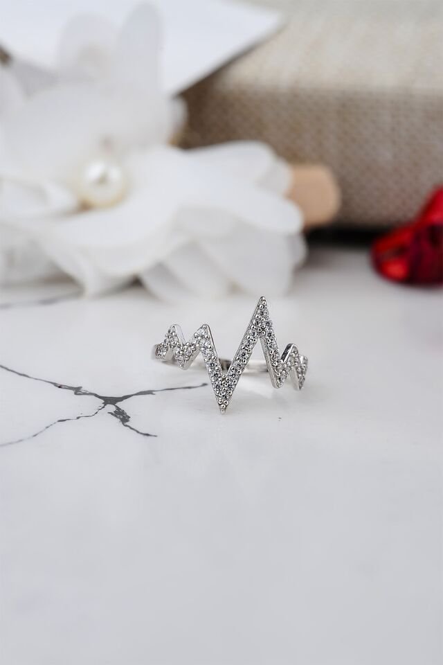 ENCİLİ SİLVER 925 Ayar Gümüş Zikzak Ritim Model Kadın Yüzük